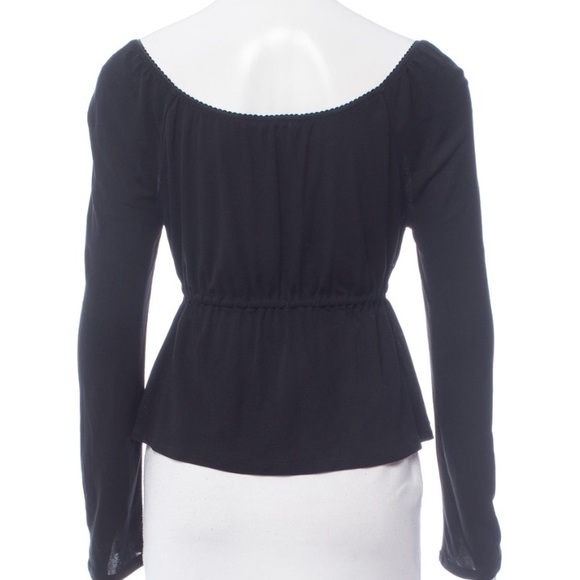 Dolce and Gabbana long sleeve V-neck top. - Picture 3 of 5